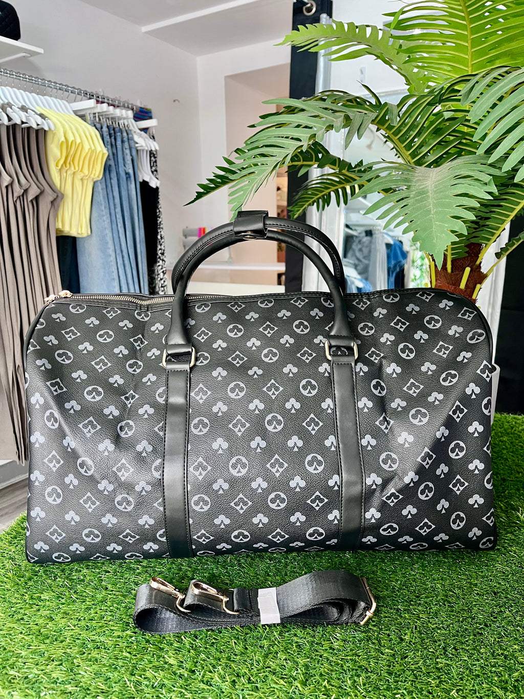 Black & Grey Print Luggage Bag